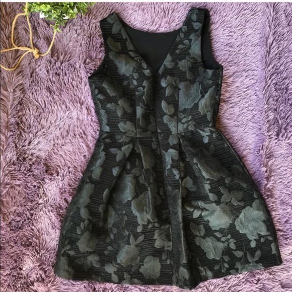 One Clothing Floral Pin Up Dress Size Small - Picture 3 of 8